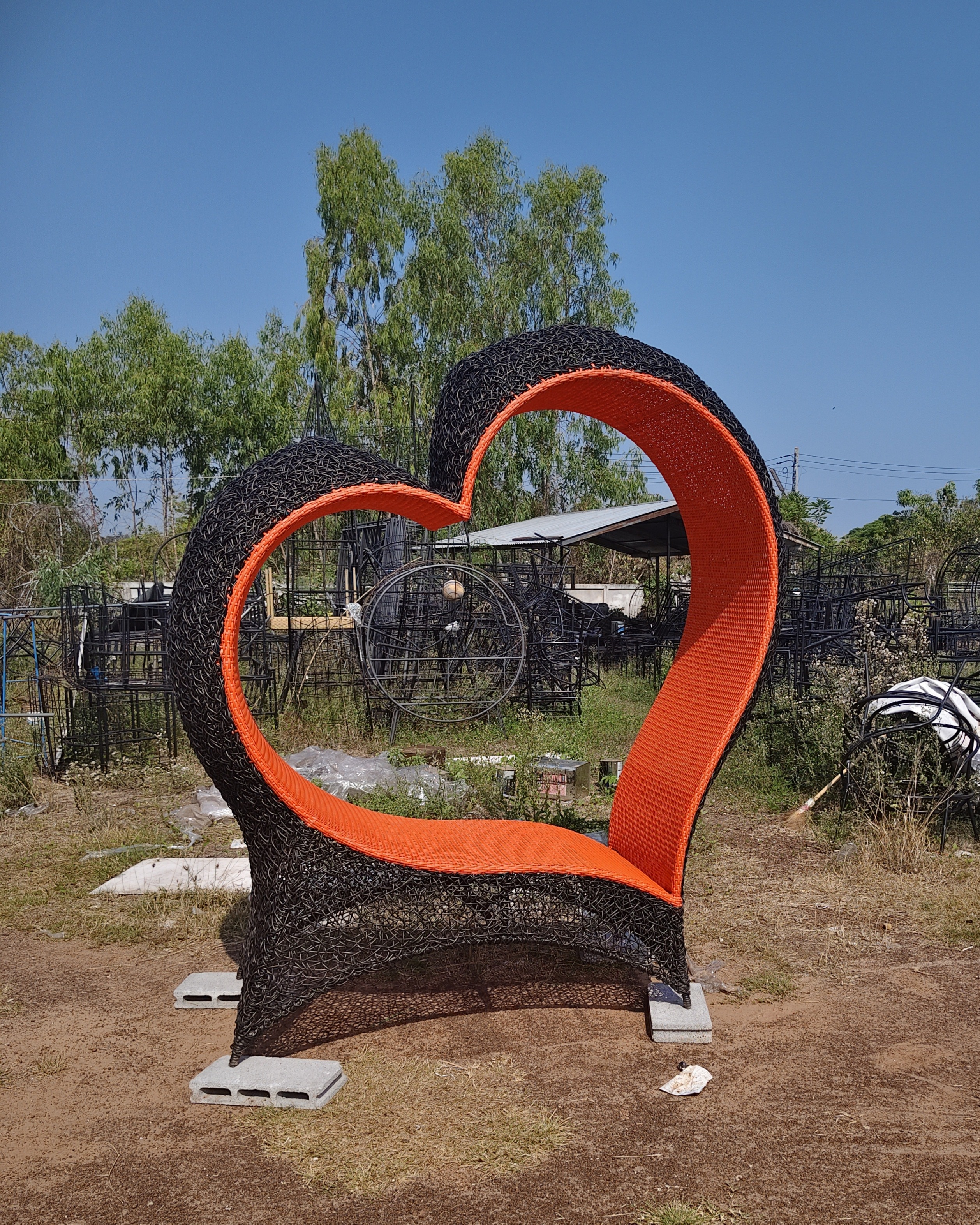 ซุ้มหัวใจเอียง